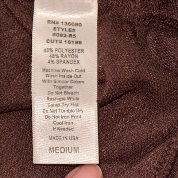 NWTs Project Social T Sweatshirt Size Medium - Picture 4 of 5